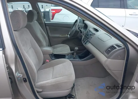 2004 Toyota Camry Le из США, поврежденный, VIN 4T1BE32KX4U908931